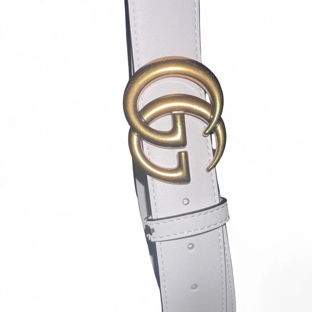 Gucci Marmont White leather belt with antique brass Gold GG buckle